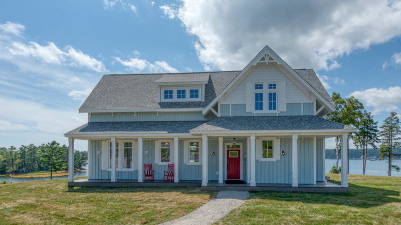 Front view of QEII Grand Prize Cottage Fall 2020